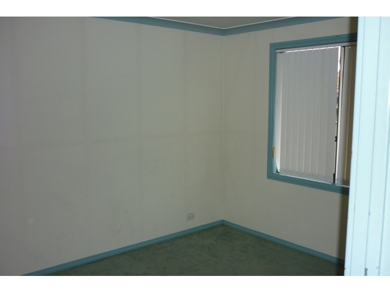 80 Kitchener Road, Merredin WA 6415