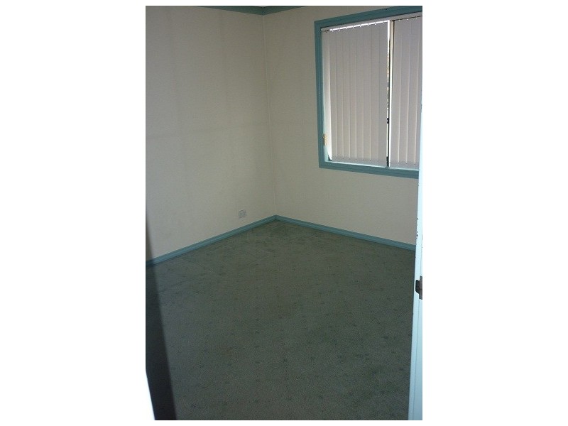 80 Kitchener Road, Merredin WA 6415