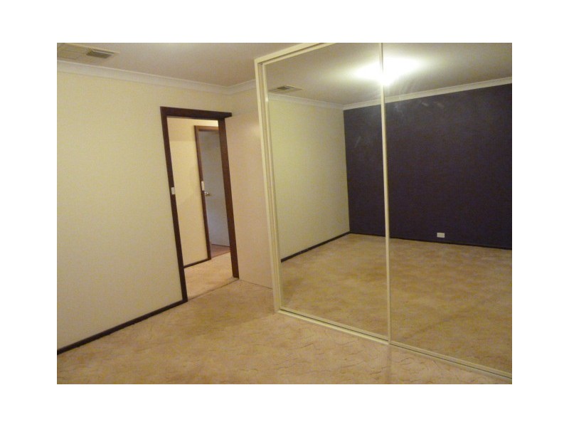 9 Ashton Street, Quairading WA 6383