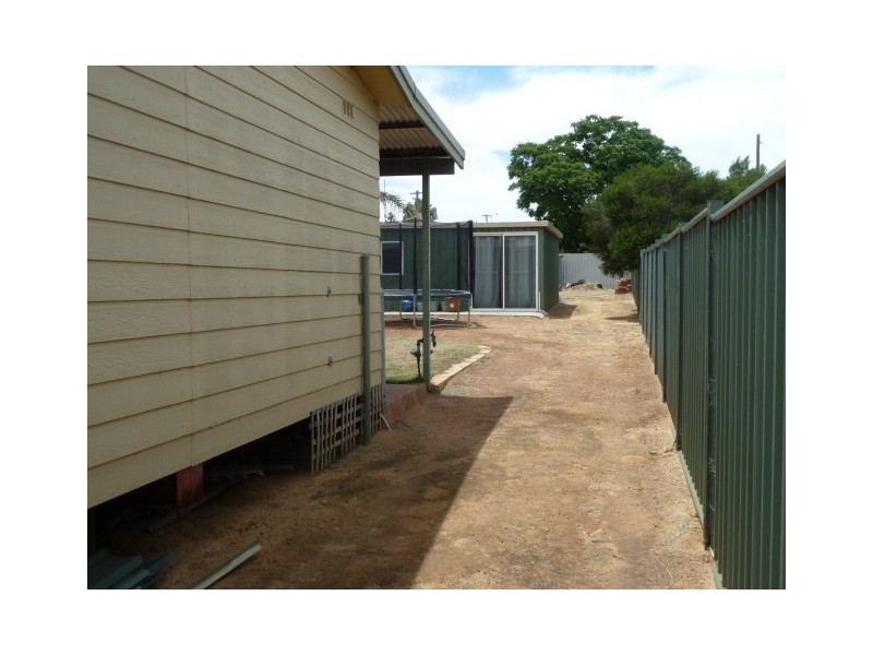 9 Ashton Street, Quairading WA 6383