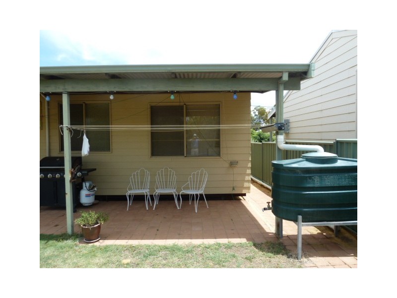 9 Ashton Street, Quairading WA 6383