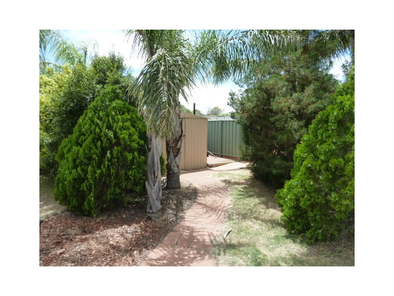 9 Ashton Street, Quairading WA 6383