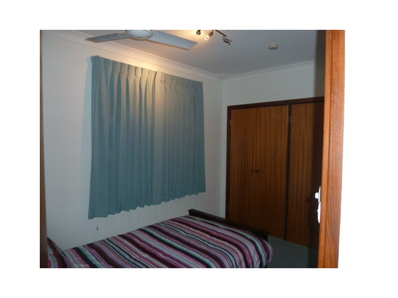 11 and 13 Powell Crescent, Quairading WA 6383