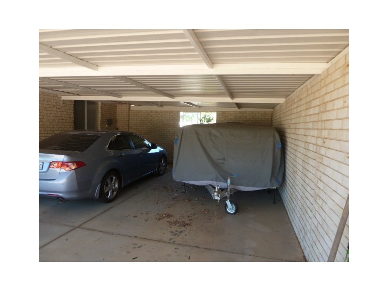 11 and 13 Powell Crescent, Quairading WA 6383