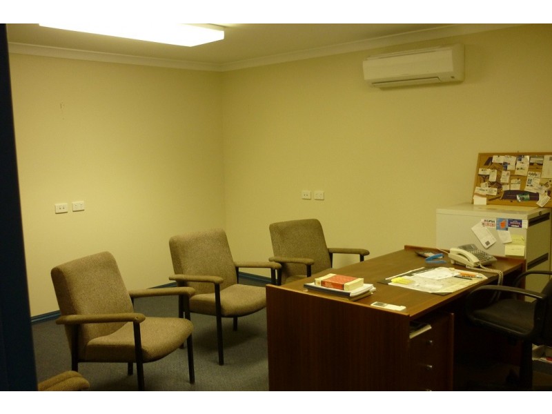 7 Queen Street, Merredin WA 6415