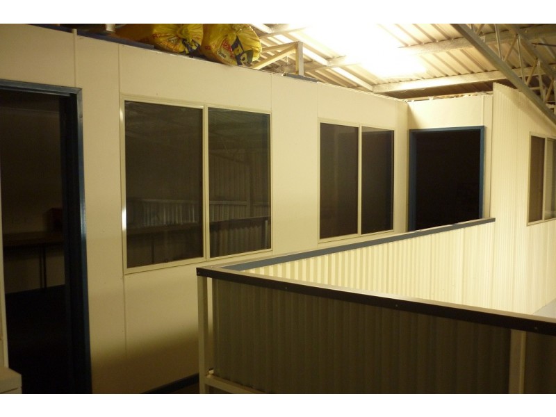 7 Queen Street, Merredin WA 6415