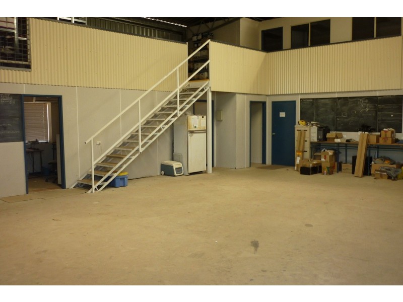 7 Queen Street, Merredin WA 6415