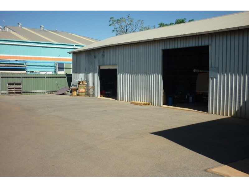 7 Queen Street, Merredin WA 6415