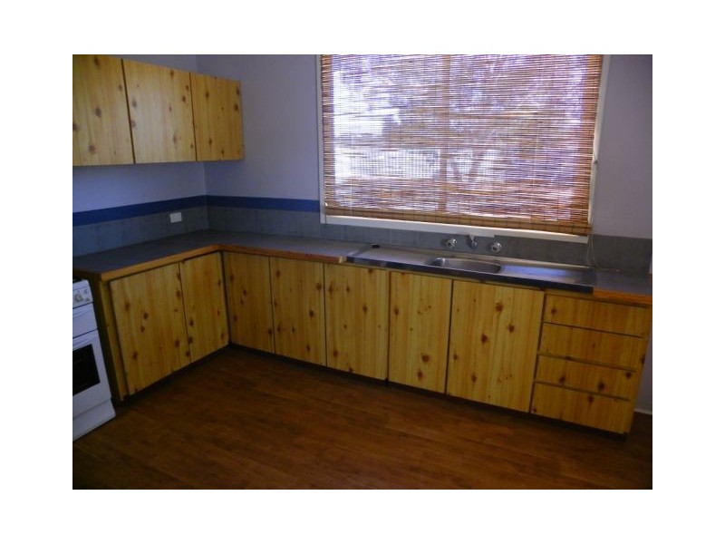 25 House Street, Gnowangerup WA 6335