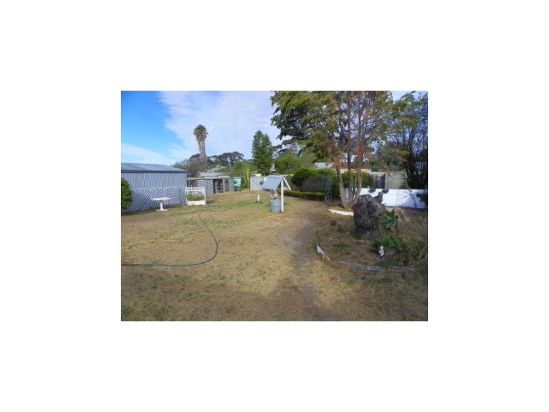 11 Quinn Street, Gnowangerup WA 6335