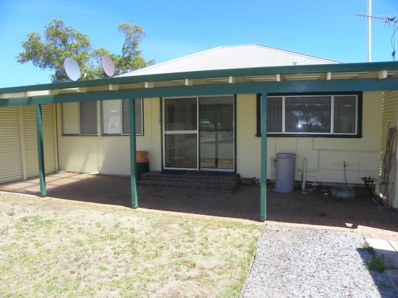 9 Aylmore Street, Gnowangerup WA 6335