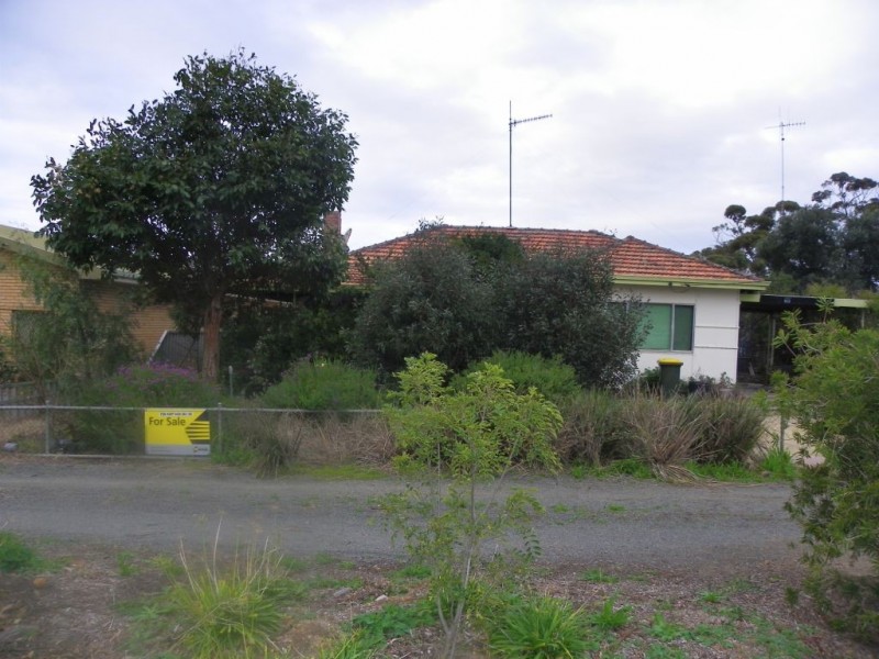 24 Corbett Street, Gnowangerup WA 6335