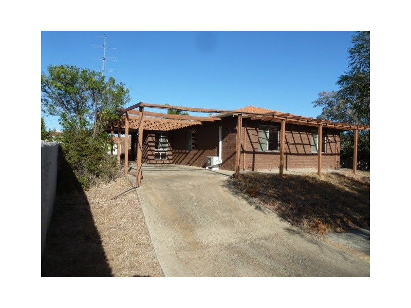 22 Dall Street, Quairading WA 6383