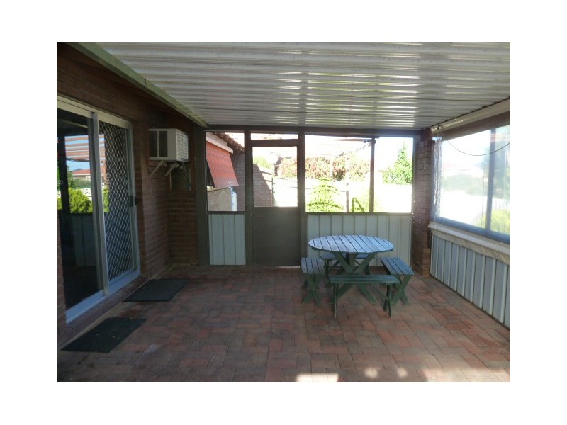 22 Dall Street, Quairading WA 6383