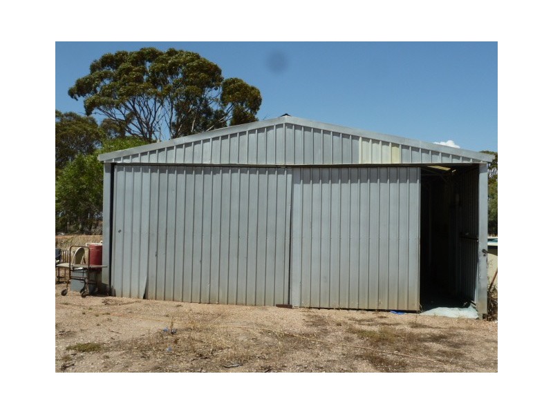 18 Manning Road, Quairading WA 6383