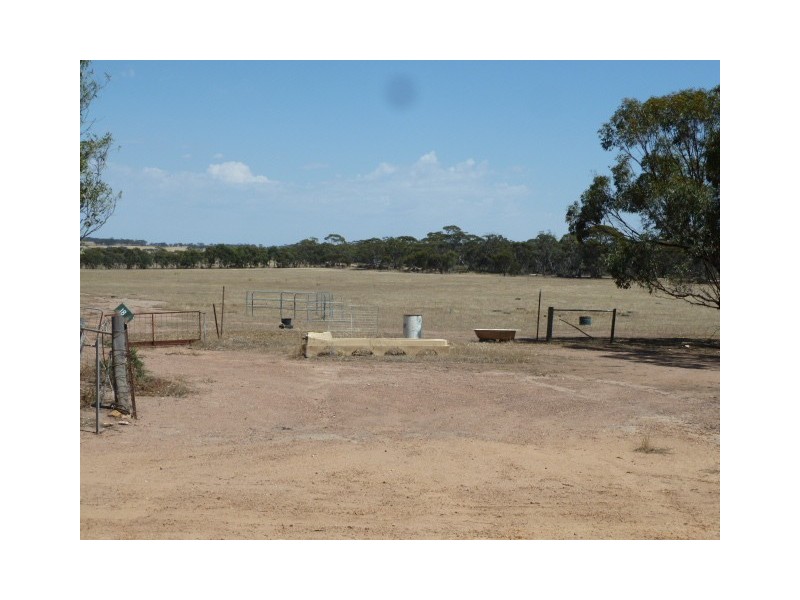 18 Manning Road, Quairading WA 6383