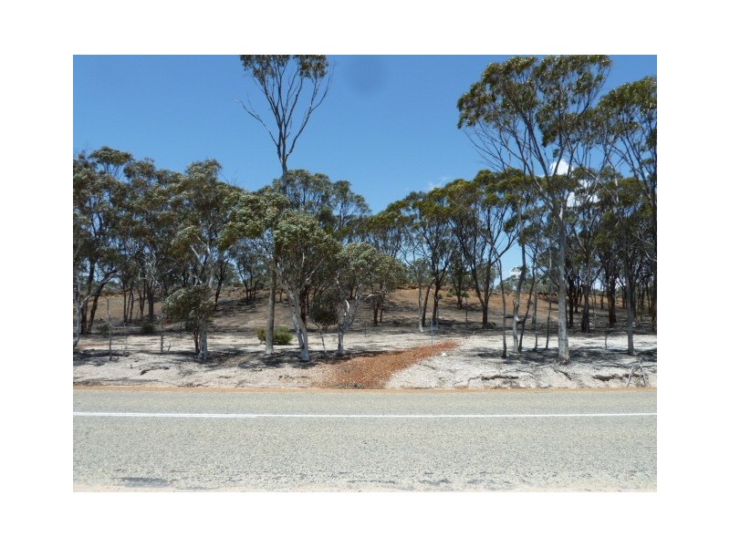 18 Manning Road, Quairading WA 6383