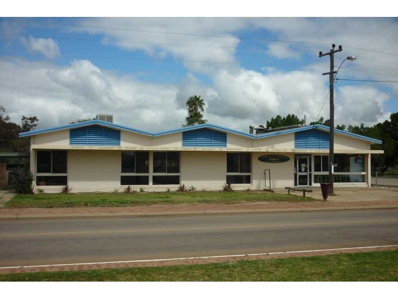 Olive Grove Cafe and Restaurant, Merredin WA 6415