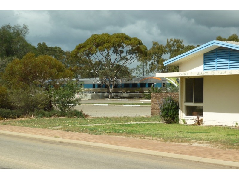 Olive Grove Cafe and Restaurant, Merredin WA 6415