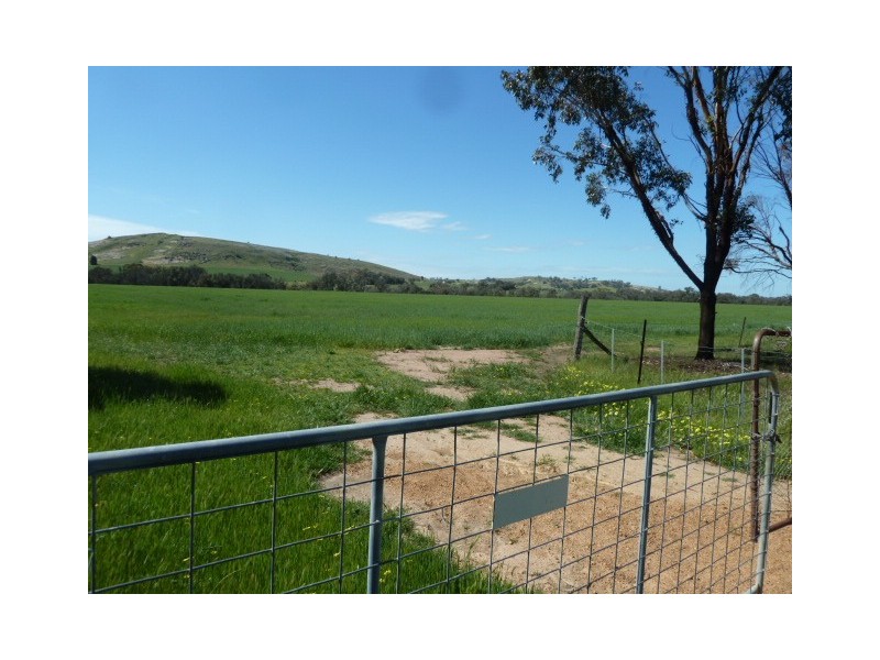 2889 Westdale Road, Beverley WA 6304