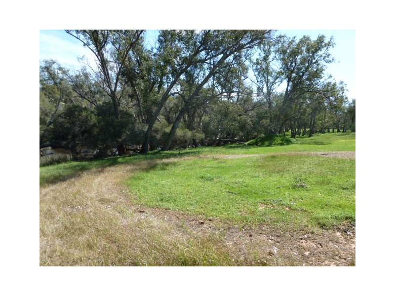 2889 Westdale Road, Beverley WA 6304