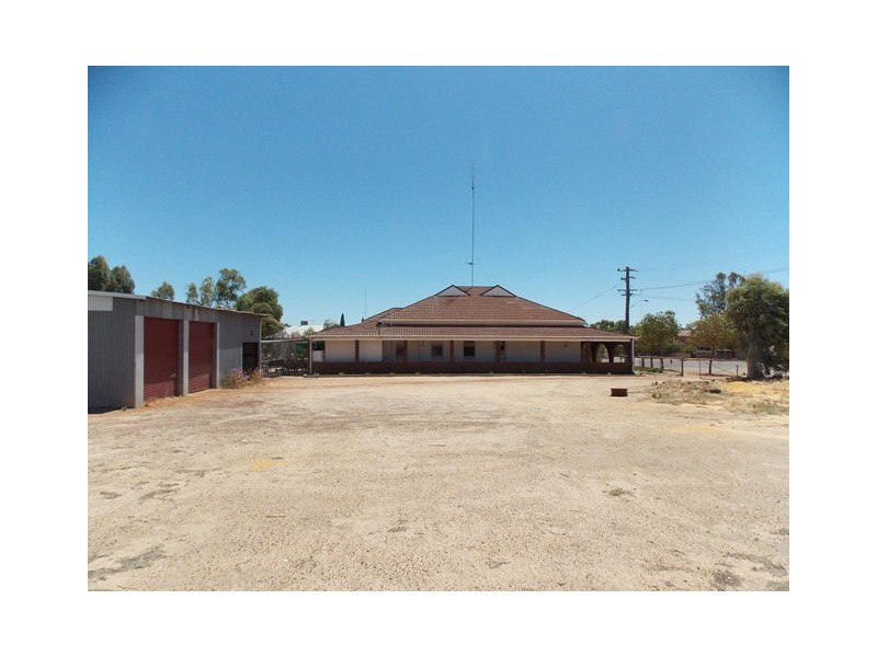 1 and 3 Stacy Street, Dowerin WA 6461