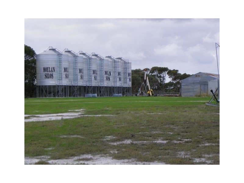 ‘Sarlog Farm’ Foster Road, Ongerup WA 6336