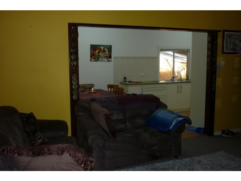 37 Growden Street, Merredin WA 6415