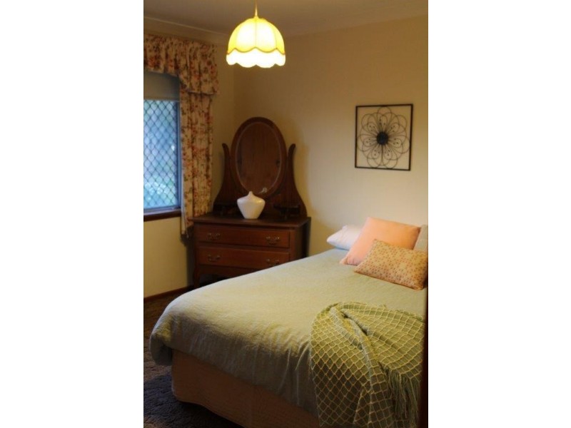 18 and 20 Hilda Street, Dowerin WA 6461