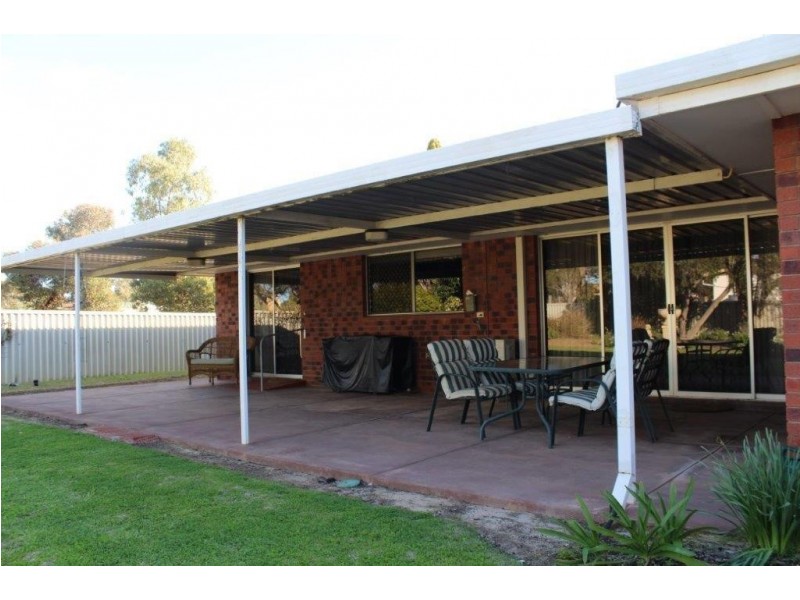 18 and 20 Hilda Street, Dowerin WA 6461