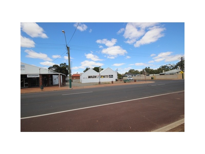 72 Tudhoe Street, Wagin WA 6315