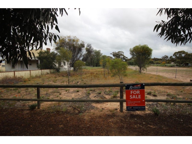 32 Johnston Street, Wagin WA 6315