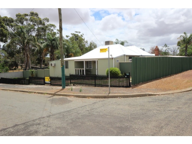1 Martin Street, Narrogin WA 6312