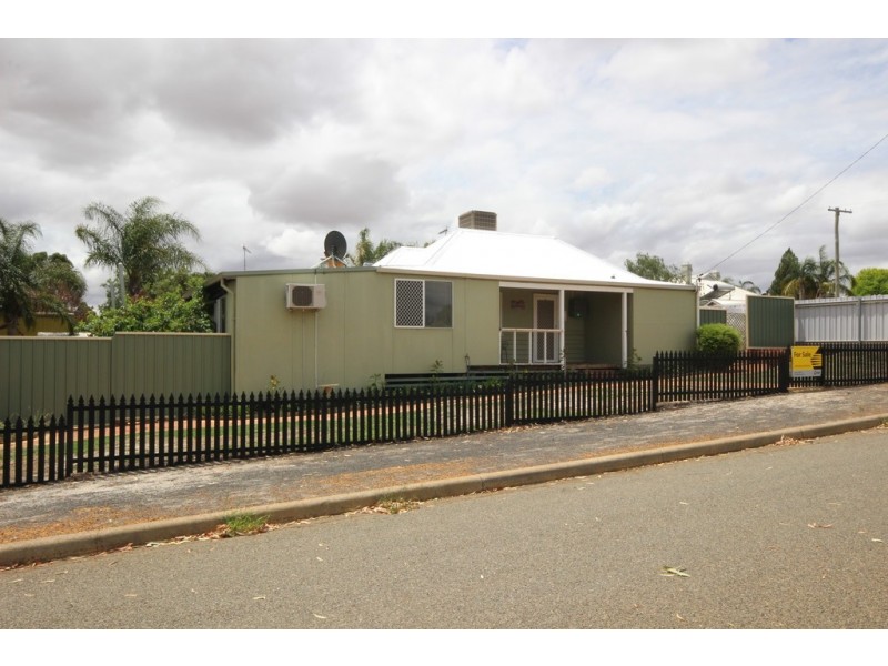 1 Martin Street, Narrogin WA 6312