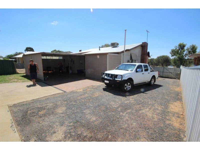 82 Bannister Street, Narrogin WA 6312