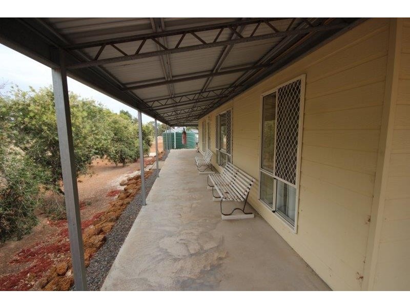 11 Treasure Road, Woodanilling WA 6316