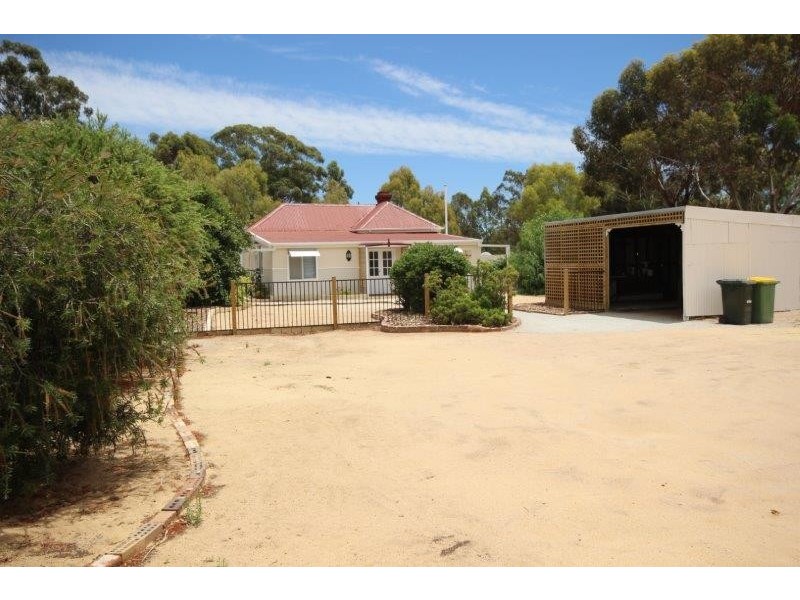 15 Ventnor Street, Wagin WA 6315