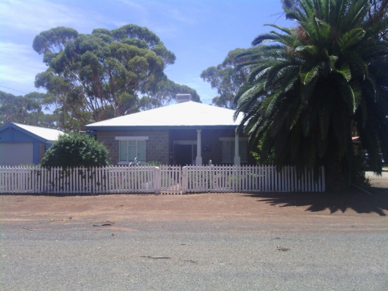 Lot 101 Lamond Street, Kununoppin WA 6489