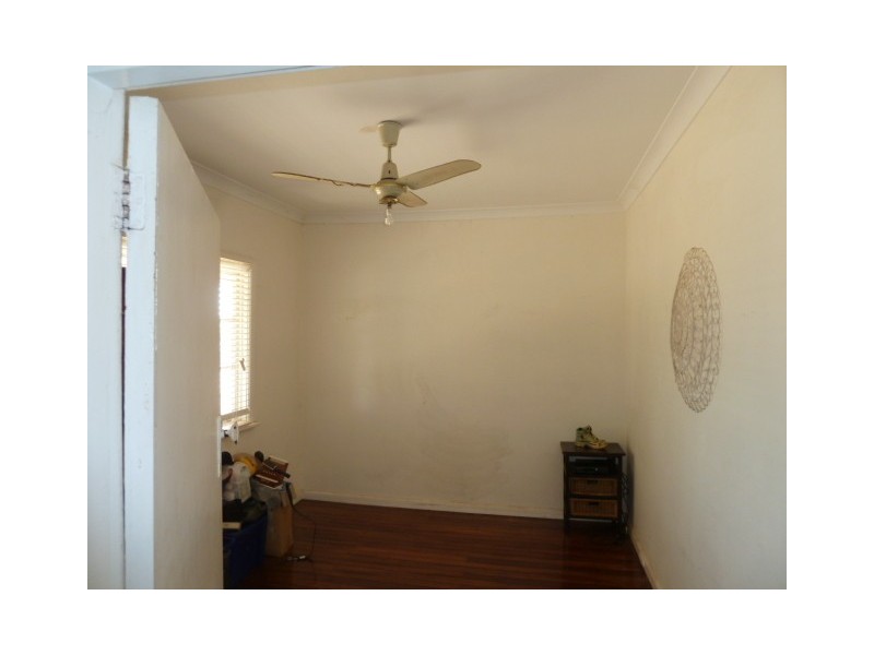 65 Coraling Street, Quairading WA 6383