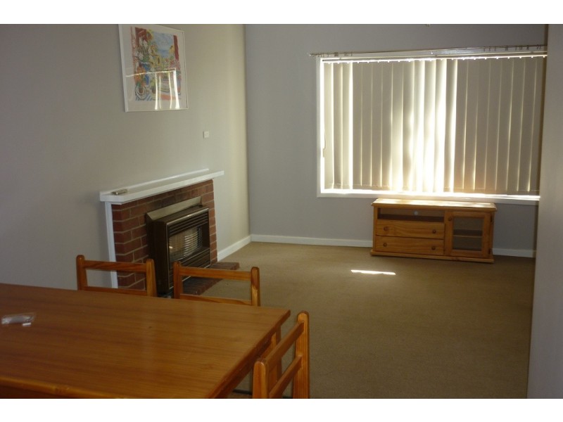 54 South Avenue, Merredin WA 6415