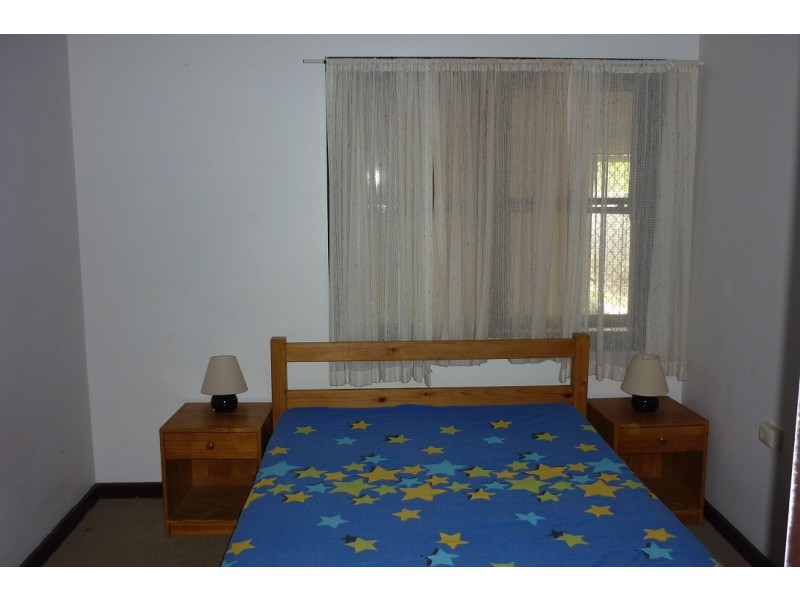 54 South Avenue, Merredin WA 6415