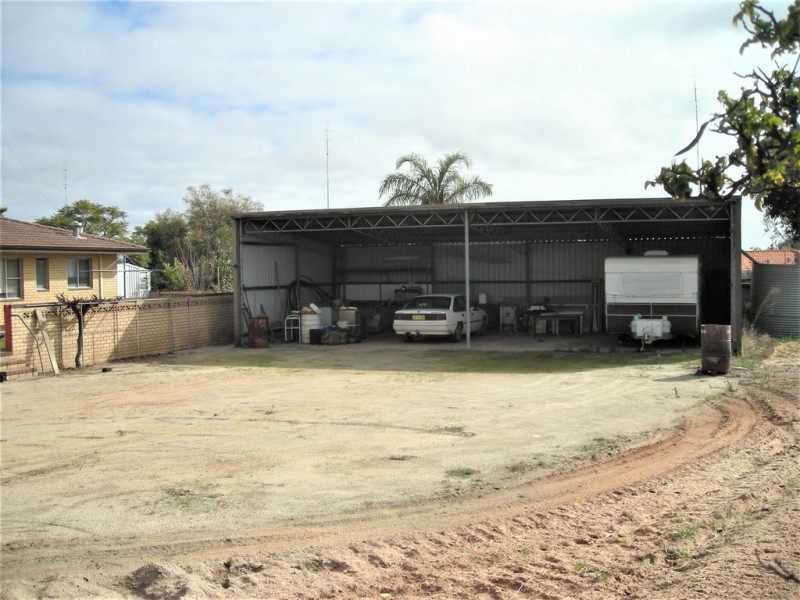 66 and 68 Goldfields Road, Dowerin WA 6461