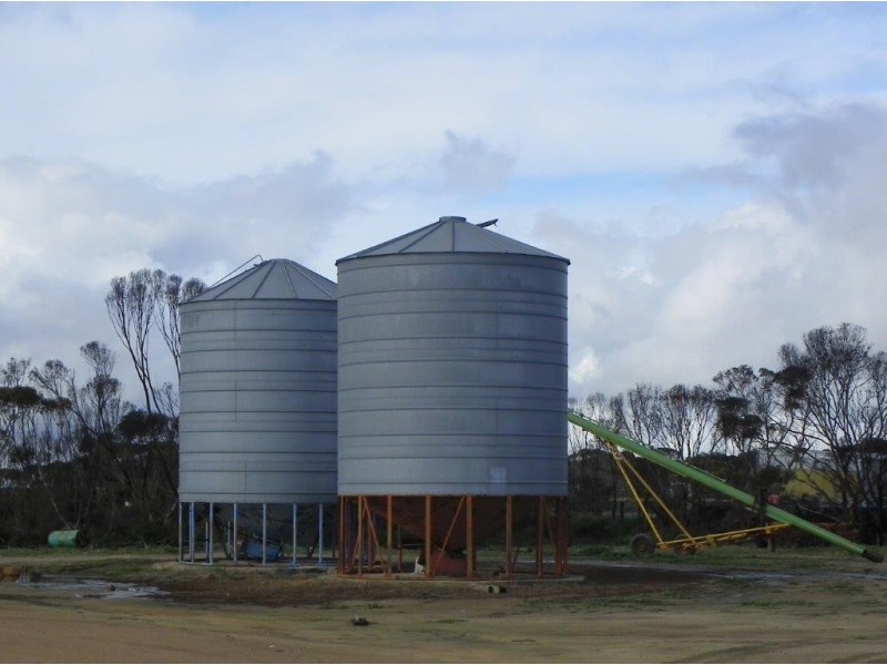 ‘Mallee Creek’ 5270 Rabbit Proof Fence Road, Ongerup WA 6336