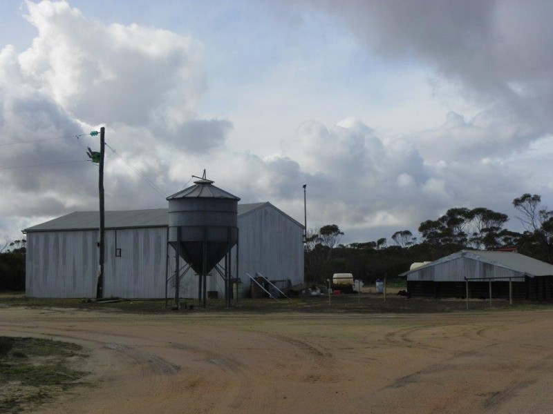 ‘Mallee Creek’ 5270 Rabbit Proof Fence Road, Ongerup WA 6336