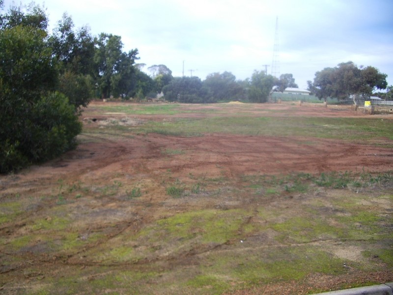 64 Hunt Road, Beverley WA 6304