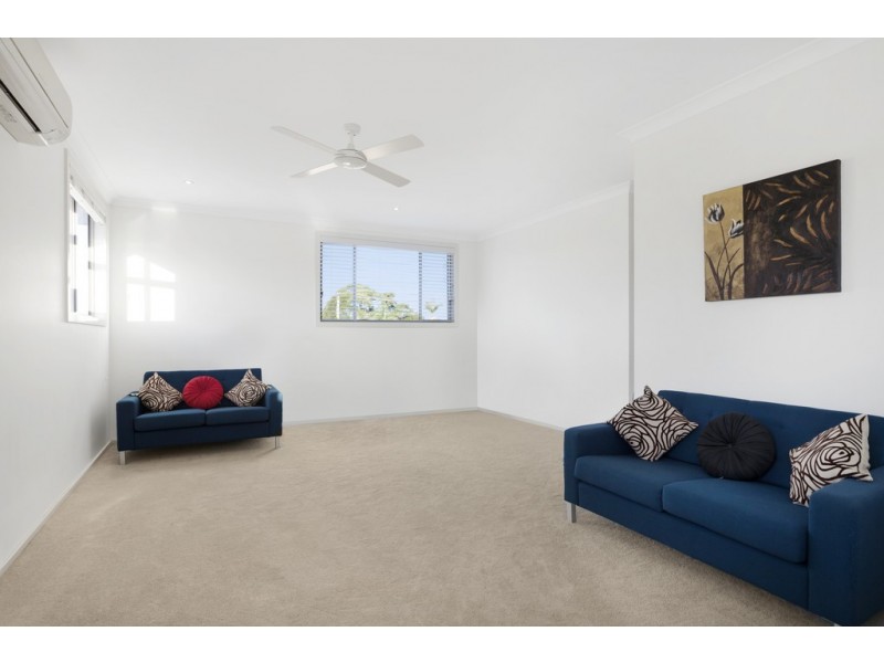 127 Eastern Road, Bateau Bay NSW 2261
