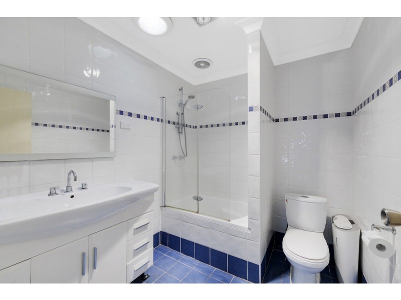 542 The Entrance Road, Bateau Bay NSW 2261