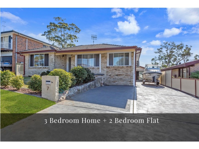 7 Anglers Drive, Bateau Bay NSW 2261