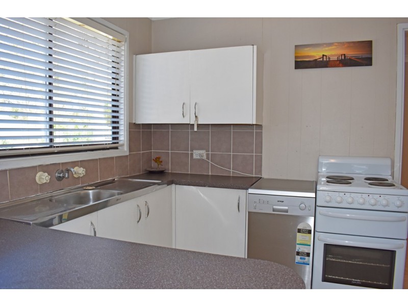 492 The Entrance Road, Bateau Bay NSW 2261