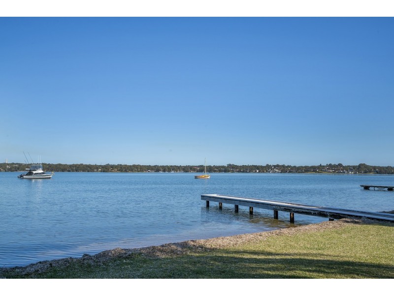 96 Marine Parade, Nords Wharf NSW 2281